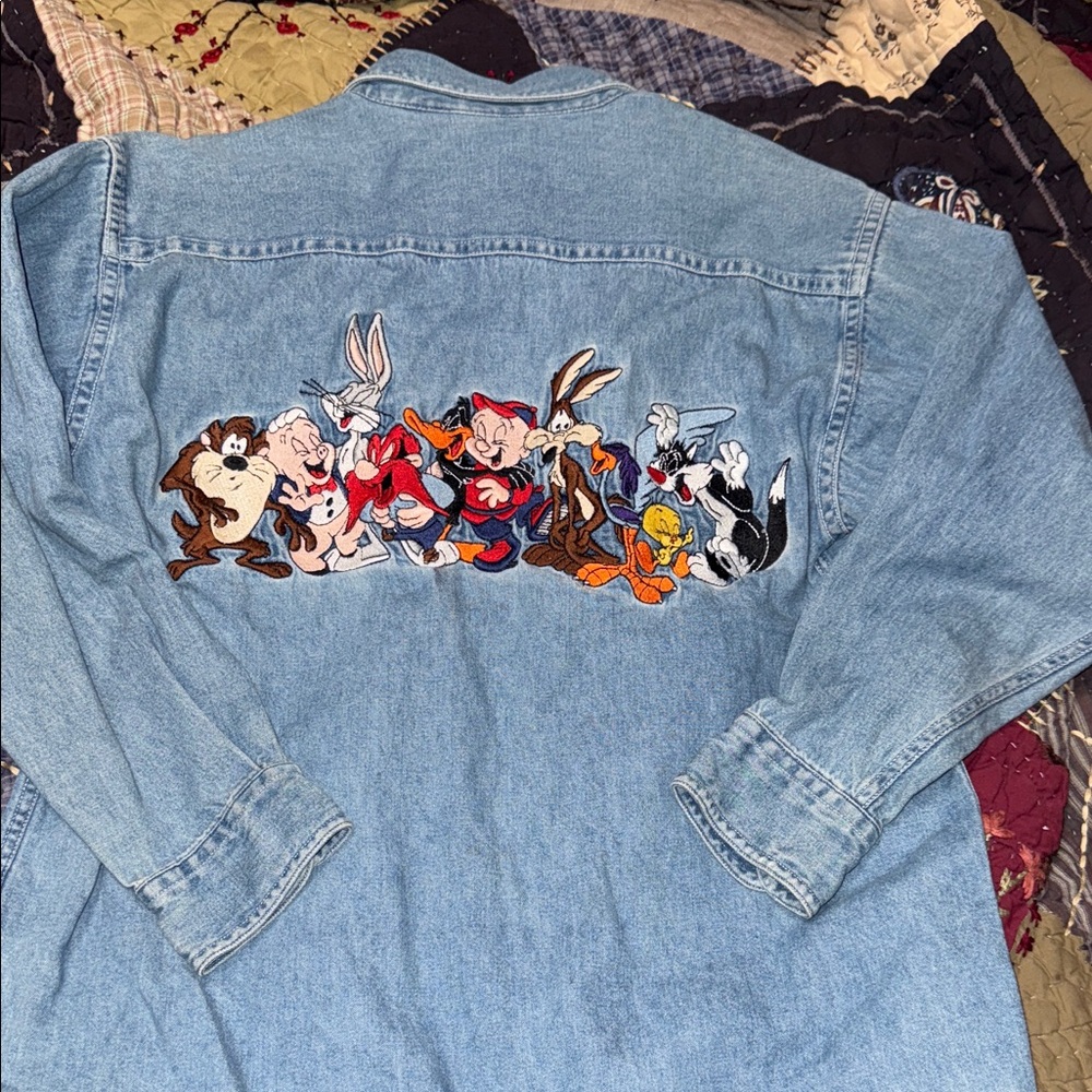 Looney Tunes denim ACME kids M